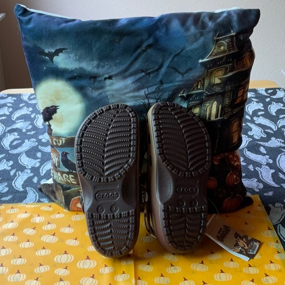 🧛♂️ CROCS COUNT CHOCULA CLASSIC CLOG 🧛♂️ NWT 🧛♂️ - Picture 16 of 16